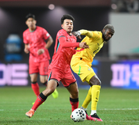 공수 모두 존재감 ‘제로’…결국 45분만 소화, 권혁규·카스트로프 중원 파격 실험은 ‘실패’[가나전 현장]