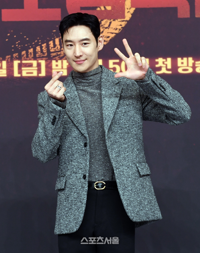 [포토]이제훈, ‘모범택시3’ 사랑해 주세요!