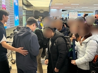 작년 요맘때, 2순위로 뽑힐 때 누가 알았을까→정우주가 한화 ‘인기 선수’로 거듭날 것을 [SS현장속으로]