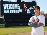 올해 FA, 두산이 포문 열었다…2026시즌 FA ‘1호 계약’ 박찬호, 이게 끝이 아니다 [SS포커스]
