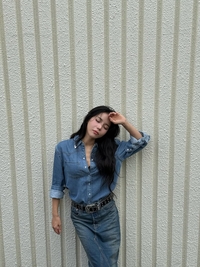 마마무 솔라, 청청패션까지 소화...‘3단 분위기’ 폭발