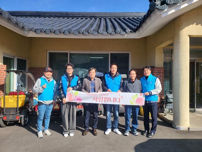 인제군 북면청년회, 노인정 음식봉사활동