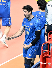 28득점·공격 성공률 65.64%, 우리카드 5연패+최하위 탈출 이끈 아라우조 “V리그 독특한 리그, 트리플크라운은 다음 기회에”[현장인터뷰]