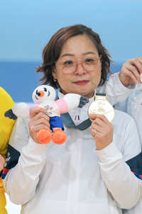 ‘늦깎이’ 안형숙, 데플림픽 여자 볼링 개인전 금메달…한국 5번째 金