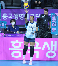 [포토] 실바 ‘강력한 서브’