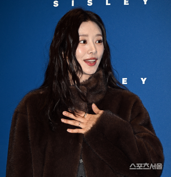 이주빈이 시슬리 포토콜을 소화하고 있다. 이주상기자 rainbow@sportsseoul.com