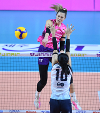 실바 적절하게 막고 레베카 27득점 활약…흥국생명, GS칼텍스 잡고 첫 2연승