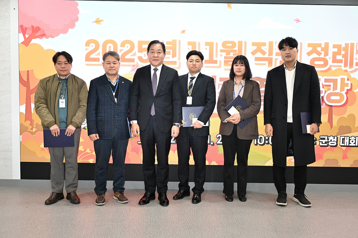 평창군, 2025년 적극행정 우수공무원 5명 선정