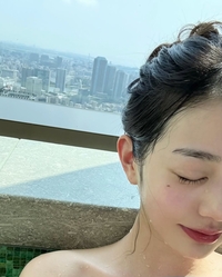 장원영, 수영장에서 민낯 비주얼 공개 “인간 복숭아”