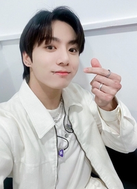 정국이 부른 ‘Falling’…최단신기록으로 1억뷰 바라본다