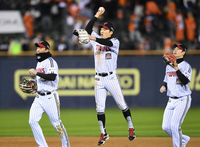 박해민 붙잡은 LG, ‘최강’ 센터라인 2026시즌도 유지…‘왕조 건설’ 첫걸음 [SS포커스]