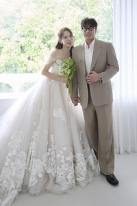 SSG 운영팀 박진우 파트너, 내달 6일 한선규 씨와 백년가약