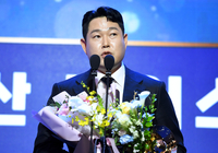 [포토] 두산 양의지, 타율상 수상