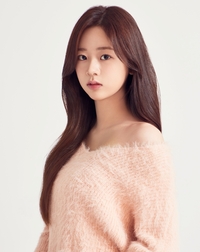 신예 윤채빈, MBC ‘이강에는 달이 흐른다’ 캐스팅…사극 첫 도전 ‘궁녀 연심 役’