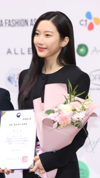 ‘여신강림→서초동’ 말레이시아 뒤흔든 문가영…한류박람회 홍보대사 발탁까지