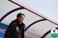 1부 첫 해 ‘잔류’ 달성하고 파이널 B에서 감독상 후보…수상 여부 떠나 ‘지도력’ 인정받은 안양 유병훈 감독