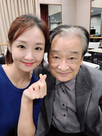 ‘리어왕’ 무대서 빛났던 대배우... 오정연, 故 이순재와 마지막 추억 공개하며 애도