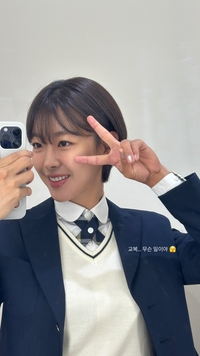 “교복 무슨 일이야?”...고원희, 이혼 발표 후에도 흔들림 없는 ‘팔색조 매력’