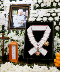 ‘영원한 현역’ 이순재, 연기 인생 70년의 마침표... 故人에게 최고 영예 ‘금관문화훈장’ 추서!