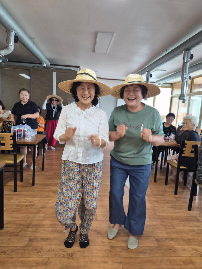 횡성노인복지센터, ‘2025년 취약노인보호사업 공모전’ 보건복지부 장관상 우수상 등 4개 상 수상