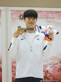 사격 이승화, 데플림픽 25m 속사 권총 압도적 金!…볼링 안형숙은 2관왕 등극