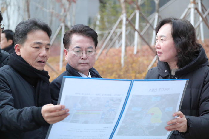 육동한 시장, 학곡지구 현장점검… 통학·출근 불편 최소화 계획