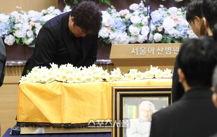 [포토] 고(故) 이순재 애도하는 정준하