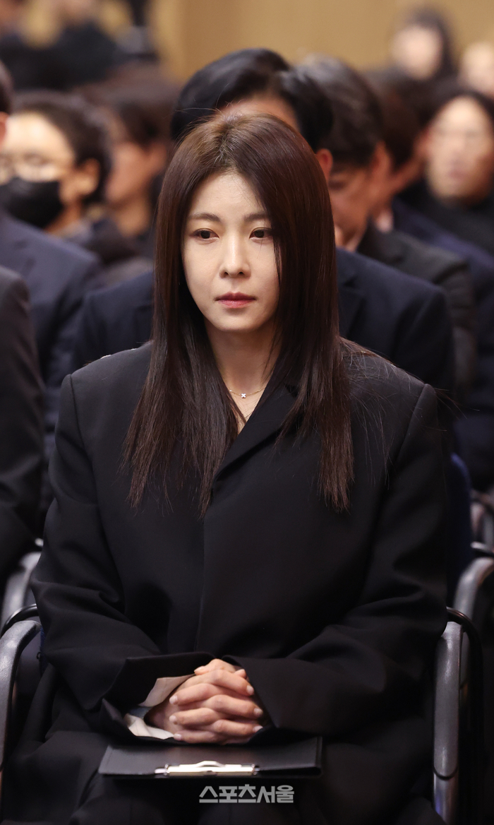 [포토] 슬픔에 잠긴 하지원