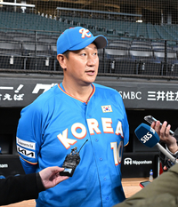 “대호 왔으니까~” 이대호-김태균, 한일 드림 플레이어즈 게임 뭉쳤다…“작년 패배 설욕해야죠!”