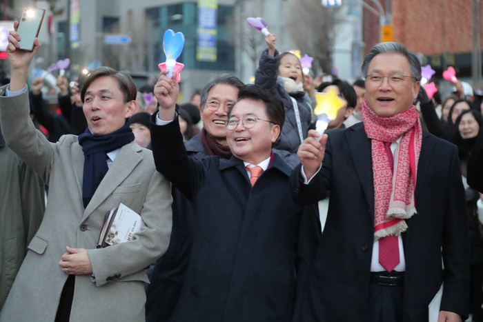 춘천시, 성탄트리 점등식