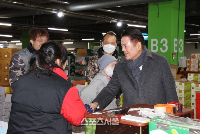 최대호“중도매인 생업 안정과 시민 편의를 위해 총력 다하겠다”