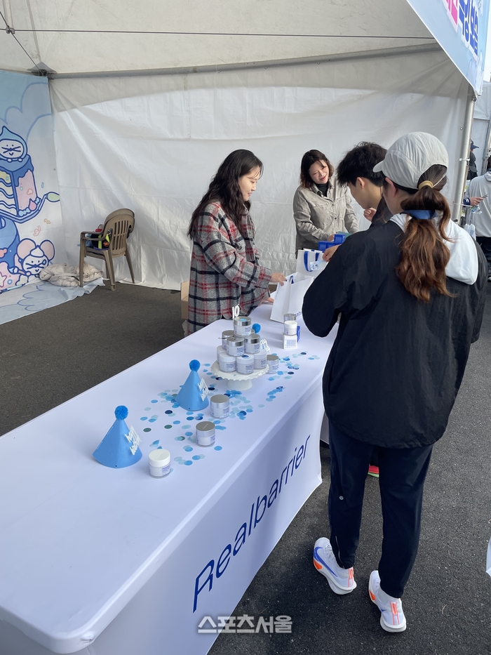 운동 후 자극 받은 피부를 빠르게 케어하는 ‘리얼베리어’ 제품 이벤트