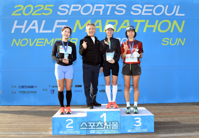 [포토]스포츠서울 하프마라톤, 여자 하프코스 수상자들