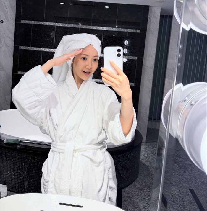 ‘뼈말라 탈출’출‘ 박민영, 건강美 폭발!