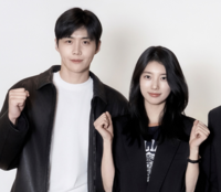 김선호·수지, 베트남서 투샷 포착! 마스크도 없이 나란히…이유는?