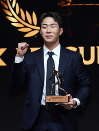 [포토]K리그1 영플레이어상의 강원 이승원