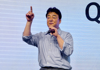 [SS기획] “우릴 죽이는 건 가짜 정의”…삭발한 점주들이 ‘백종원 지키기’ 나선 진짜 이유