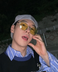 ‘호구도기’ 이제훈, 촌스러운 듯 힙한 ‘믹스매치’ 패션소화력 甲!