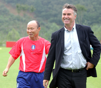 히딩크의 유산은 전술뿐 아니다…대표팀 ‘비행기 좌석’까지 업그레이드