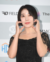 MC 하지영 ‘귀여운 볼하트’ [올해의 상]