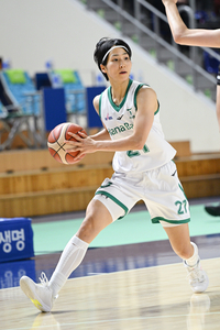 하나은행 이이지마 사키, 亞쿼터 선수 최초 ‘라운드 MVP’ 품었다 [SS시선집중]