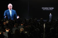 “테슬라보다 늦은 건 사실”…정의선 회장의 ‘소신 발언’, 믿는 구석 있었다