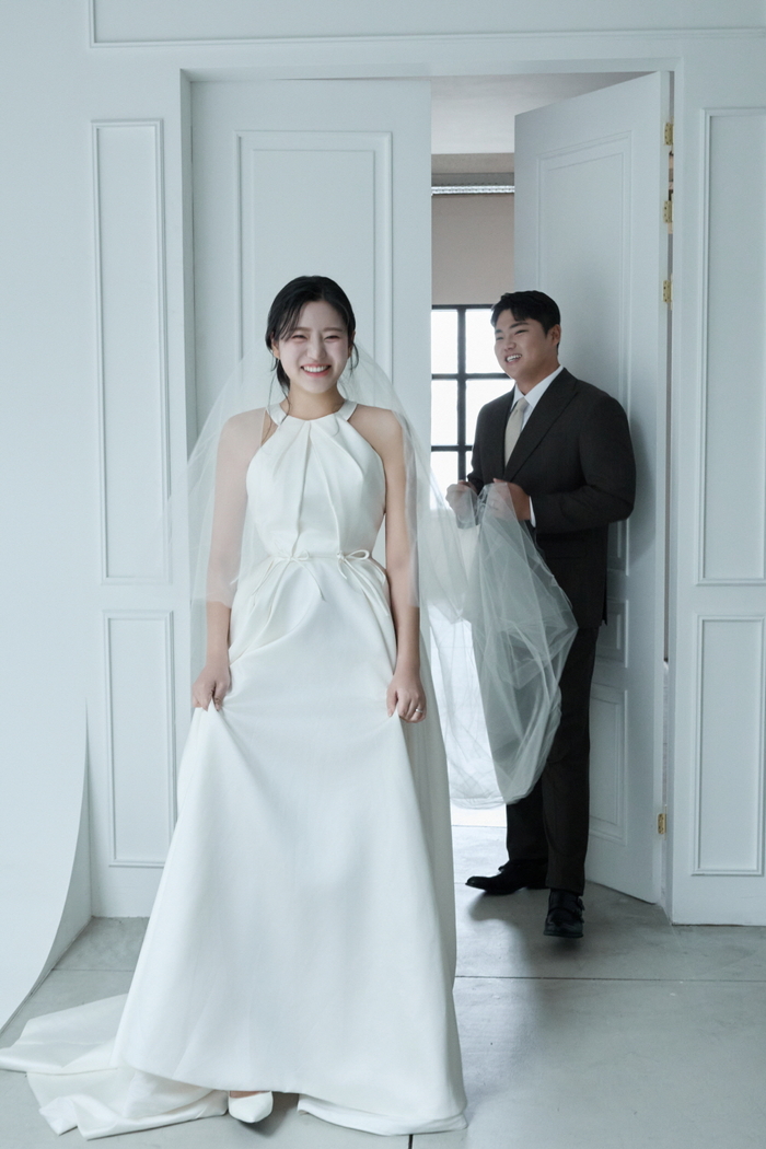 “멋진 남편, 아빠 되겠다” KIA 한준수, 13일 前 치어리더 김이서와 웨딩마치