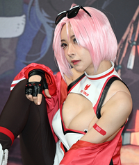 AGF 최다 플래시 세례! 모델 요나, 카리스마 넘치는 섹시 전사!