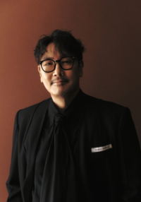 배우 조진웅, 사람은 무엇으로 판단하는가?[배우근의 롤리팝]