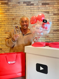 “아저씨의 힘”...추성훈, 2025년 유튜브 최고 인기 크리에이터 등극!