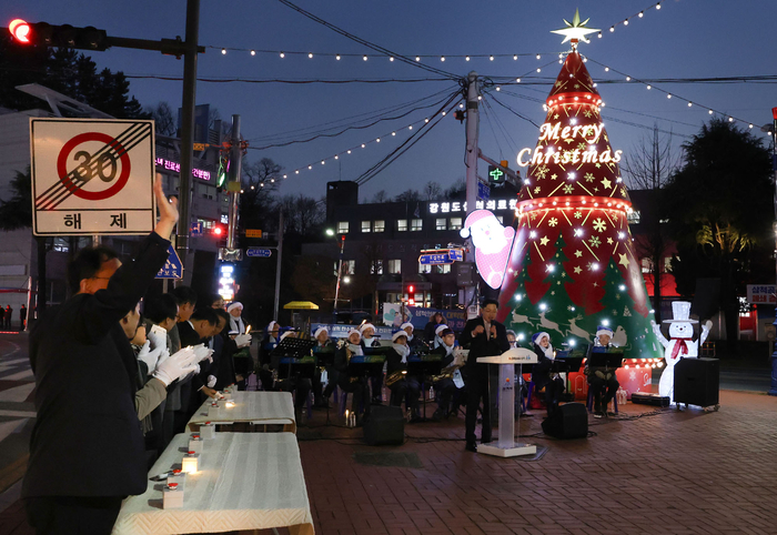 삼척시, 크리스마스트리 5개소 설치·점등