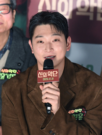 [포토]영화 ‘신의 악단’ 출연 소감 밝히는 정진운