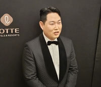 “9등하고 시상식 오는 건 처음” 골든글러브 ‘최다 수상’ 노리는 양의지의 더 나아질 결심 [2025 GG]