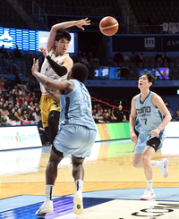 [포토]정관장 변준형, 절묘한 패스